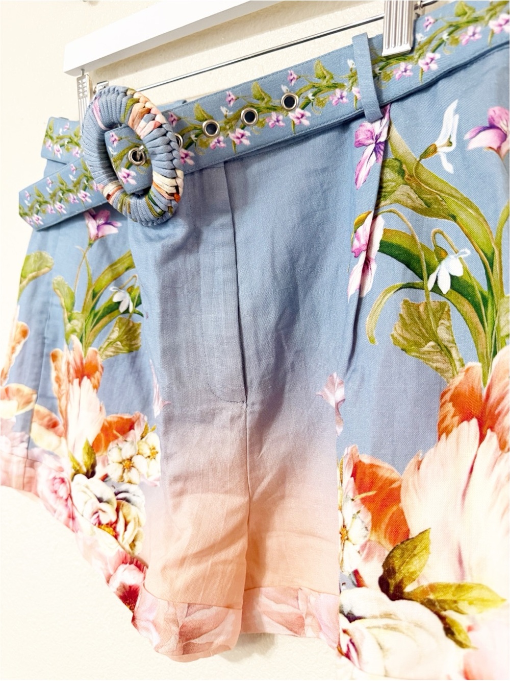 Hemant & Nandita Short With Buckle Belt in Pink Blue Mix Floral size Large NEW - Picture 8 of 10